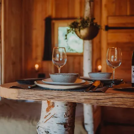 Les Cabanes Du Dauphine Et Logis A La Ferme Gap Room photo