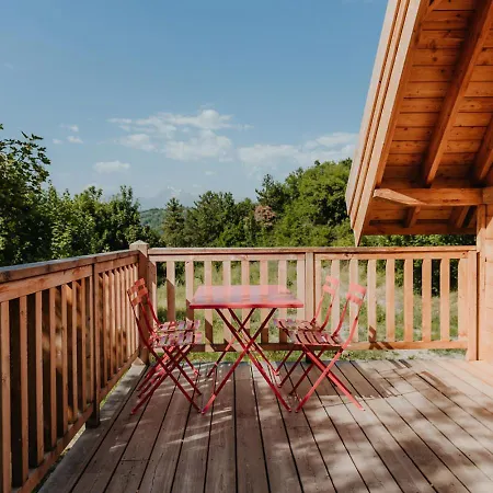 Les Cabanes Du Dauphine Et Logis A La Ferme Gap Room photo
