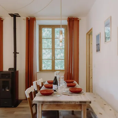 Les Cabanes Du Dauphine Et Logis A La Ferme Gap Room photo