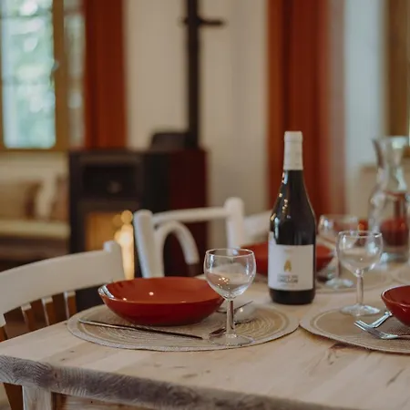 Les Cabanes Du Dauphine Et Logis A La Ferme Gap Room photo
