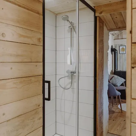 Les Cabanes Du Dauphine Et Logis A La Ferme Gap Room photo