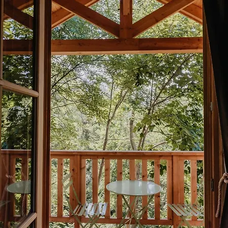 Les Cabanes Du Dauphine Et Logis A La Ferme Gap Room photo